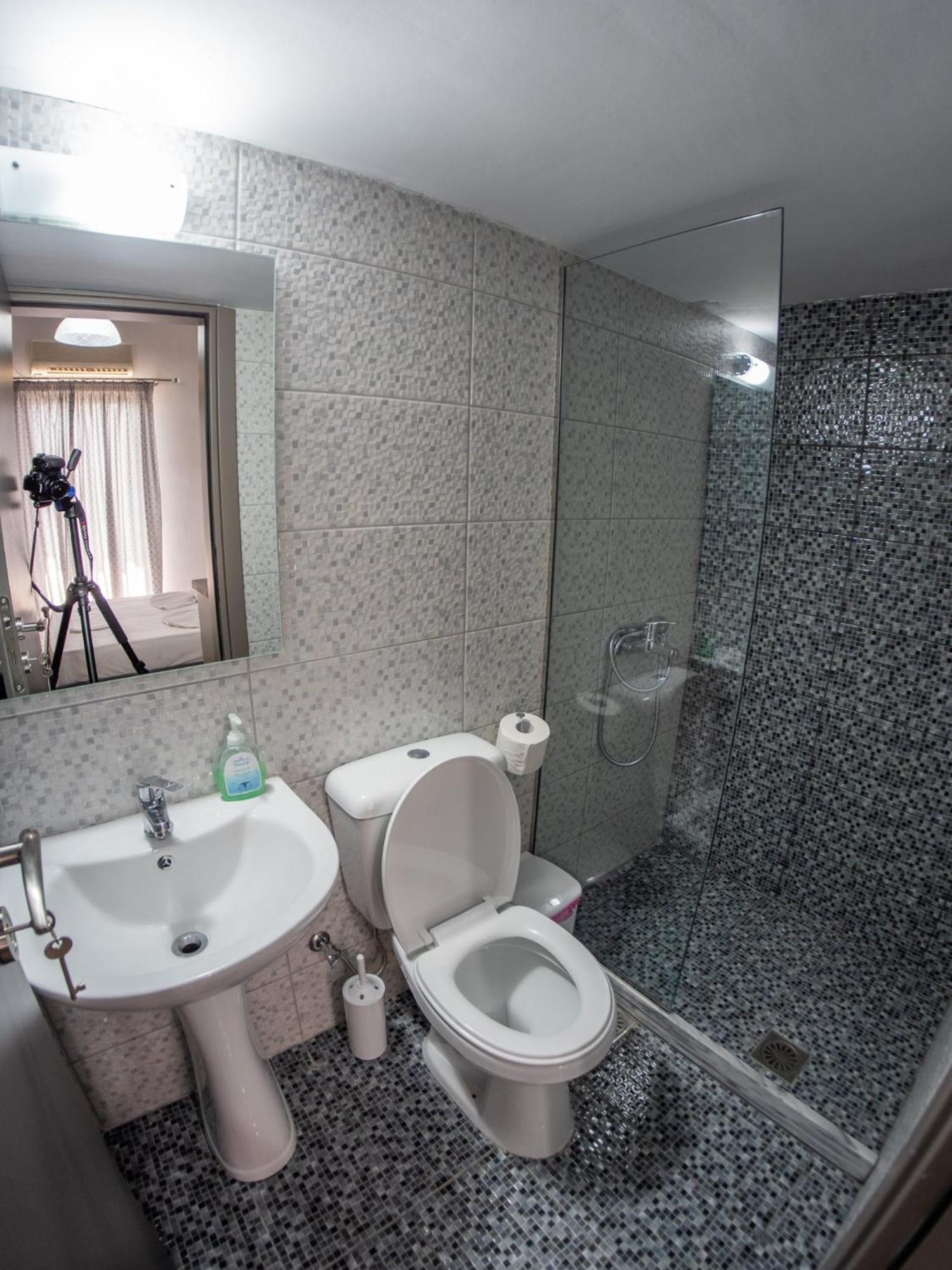 Pavlopetri Hotel Vingláfia Buitenkant foto
